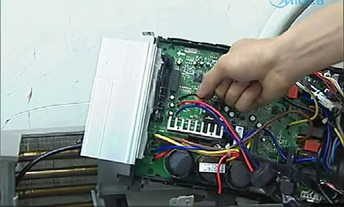 邱县美的空调电话是多少